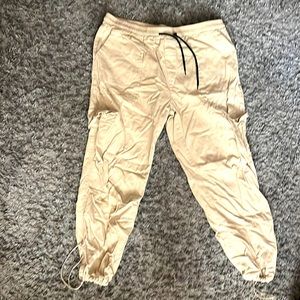 New stylish Khaki cargo pants